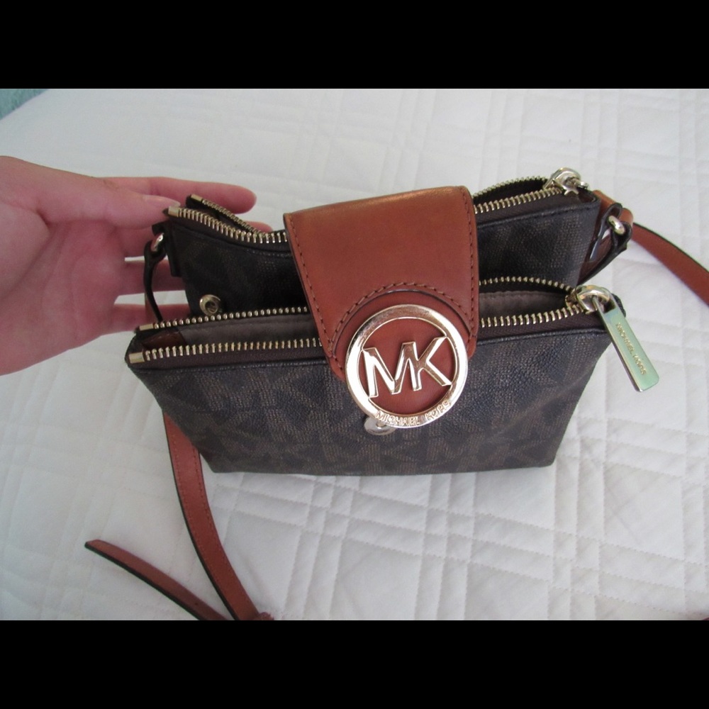 Michael Kors Crossbody